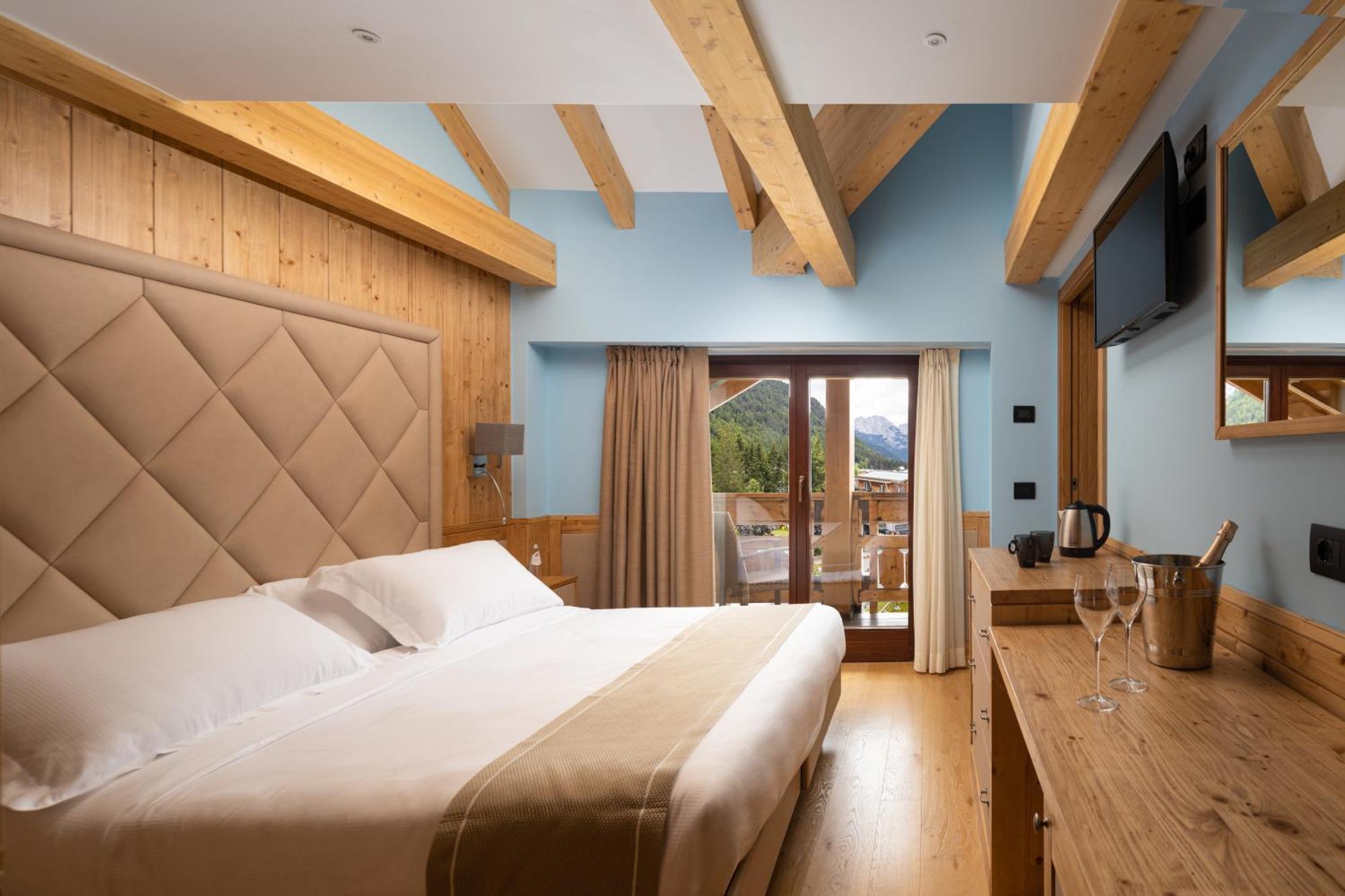 Hotel Splendid Мадона ди Кампильо Екстериор снимка