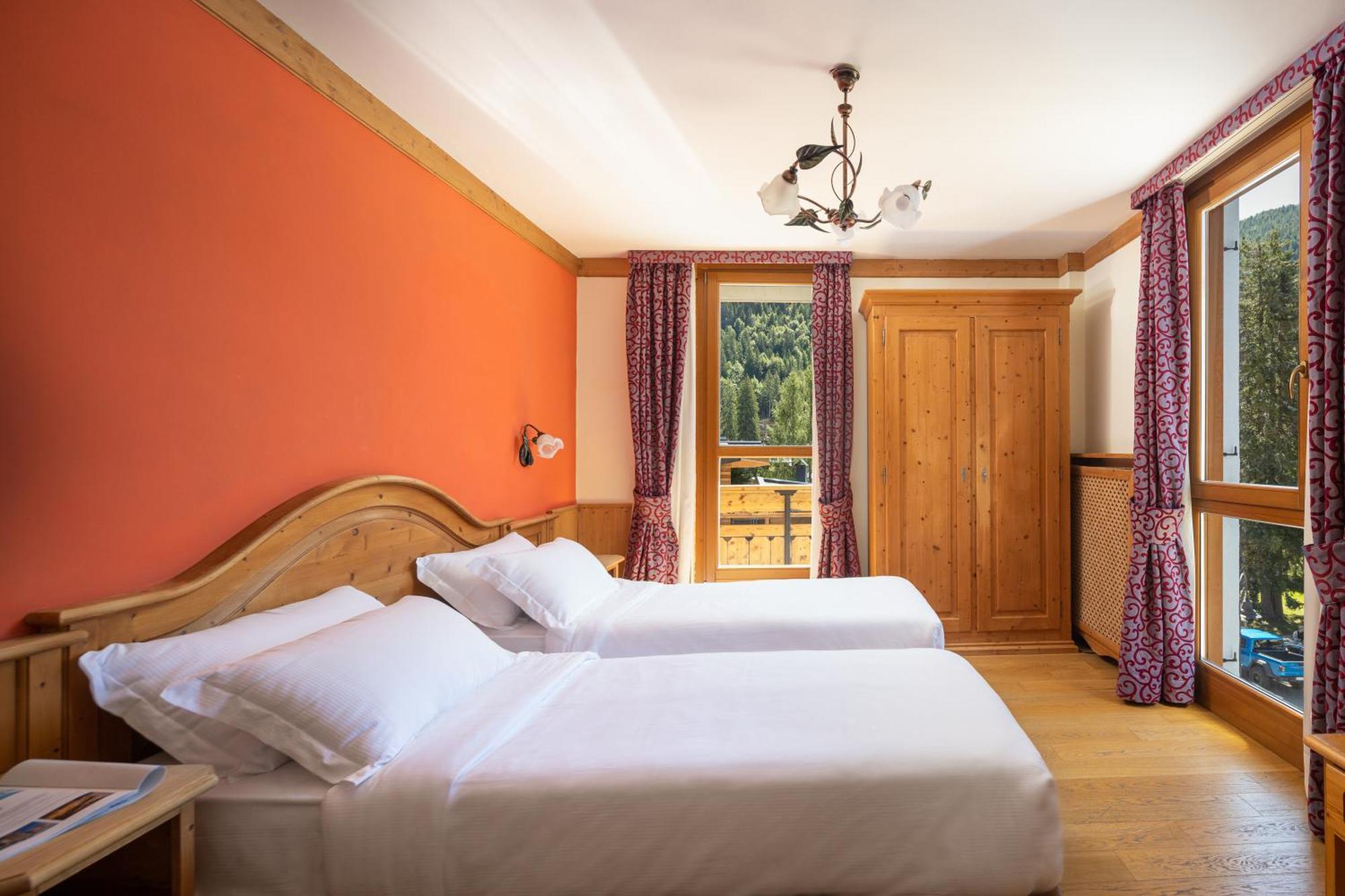 Hotel Splendid Мадона ди Кампильо Екстериор снимка