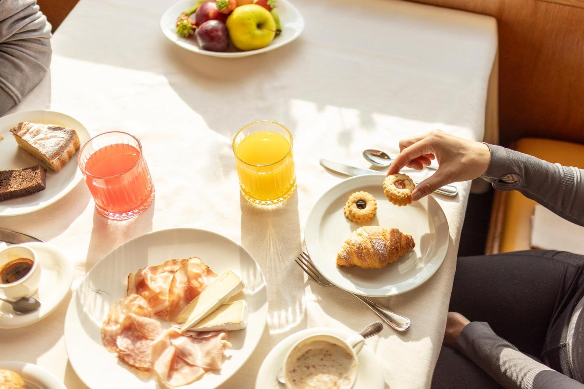 Hotel Splendid Мадона ди Кампильо Екстериор снимка